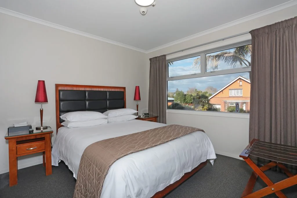 Executive Apartment bedroom at City Corporate