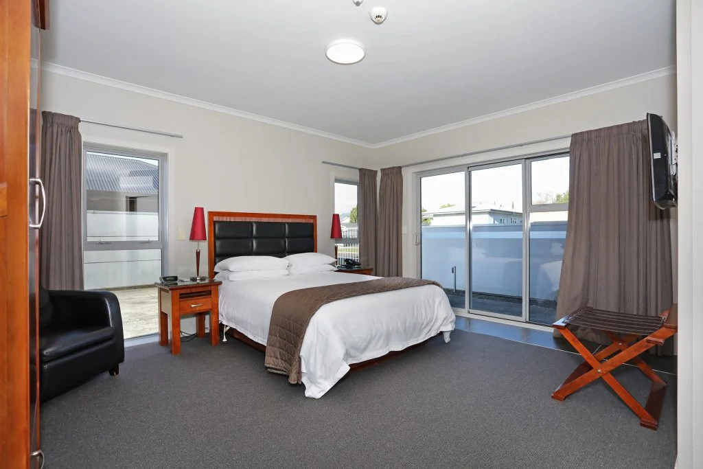 Queen bed in an Executive Apartment